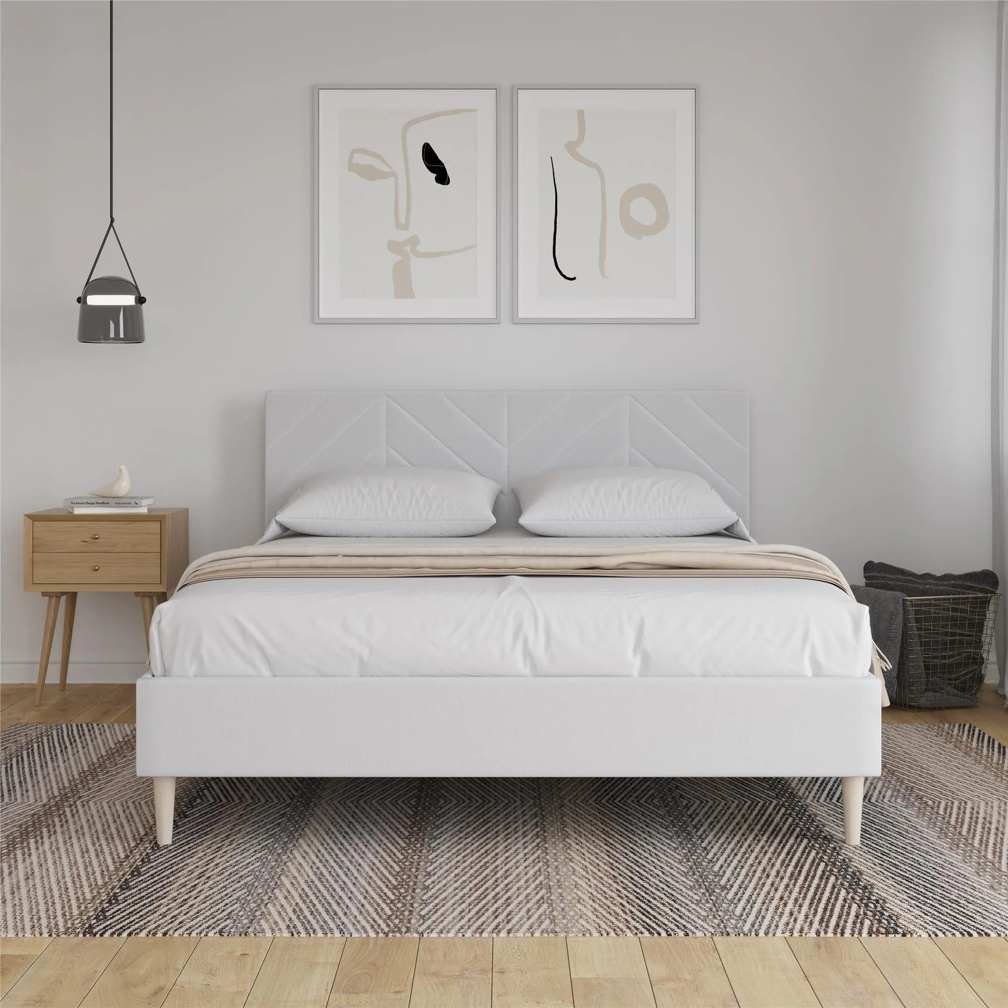 Andrea Tufted Upholstered Platform Bed