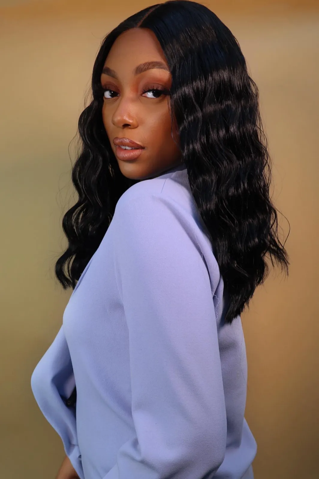 Bella: 14-Inch Heat Resistant Synthetic Fibre Wig
