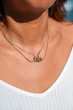 Double Life Interlocked Necklace