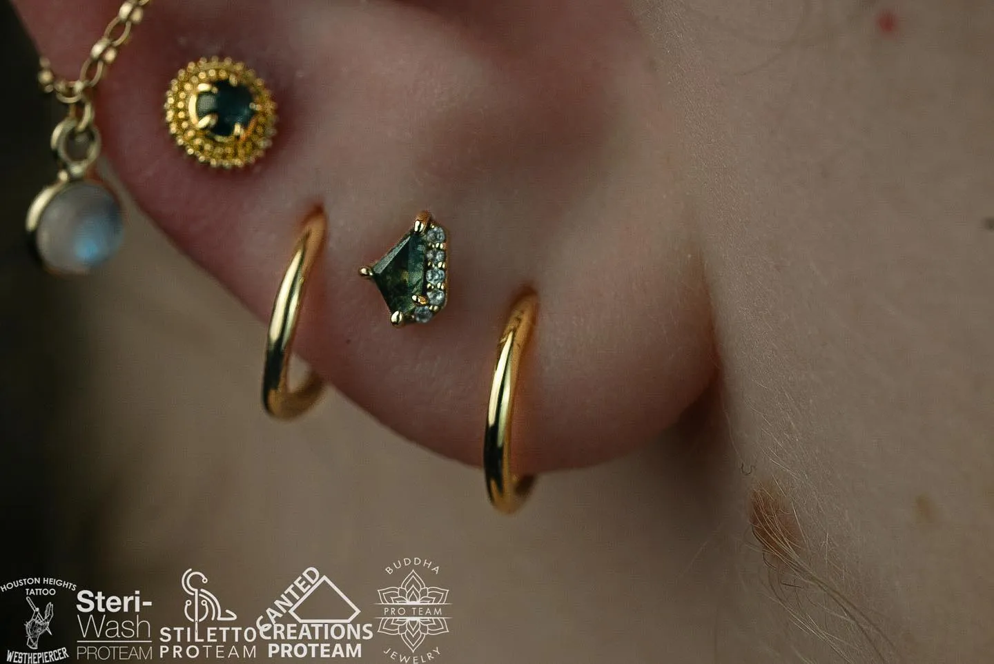 Elevate - Moss Agate   CZ - Threadless End