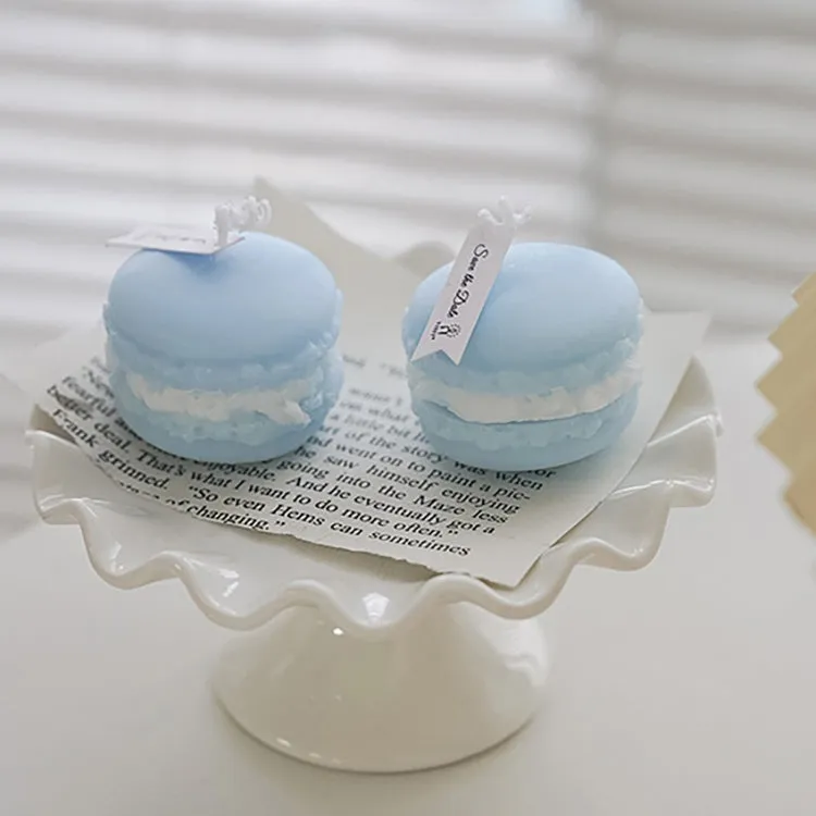 Food Scented Candle | Blue Macaron