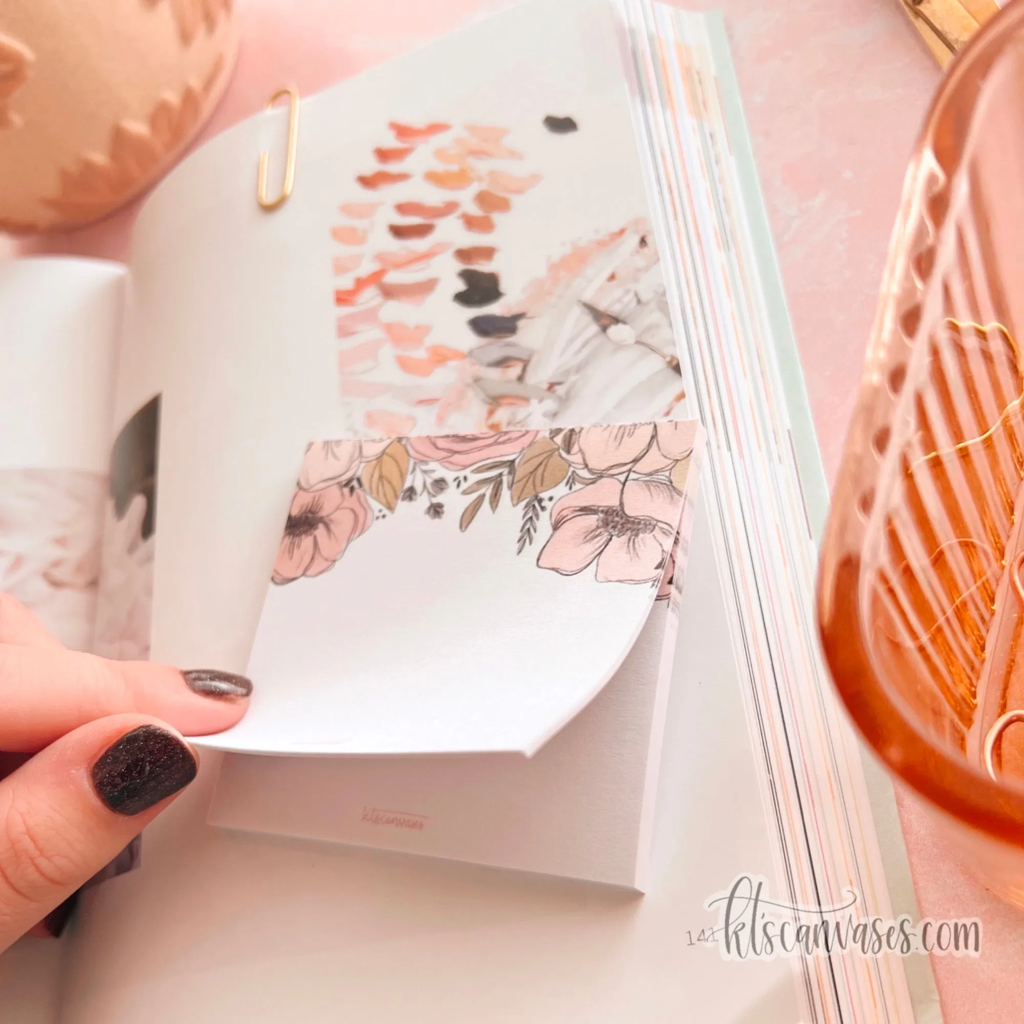 Pink Floral Post-It Notes
