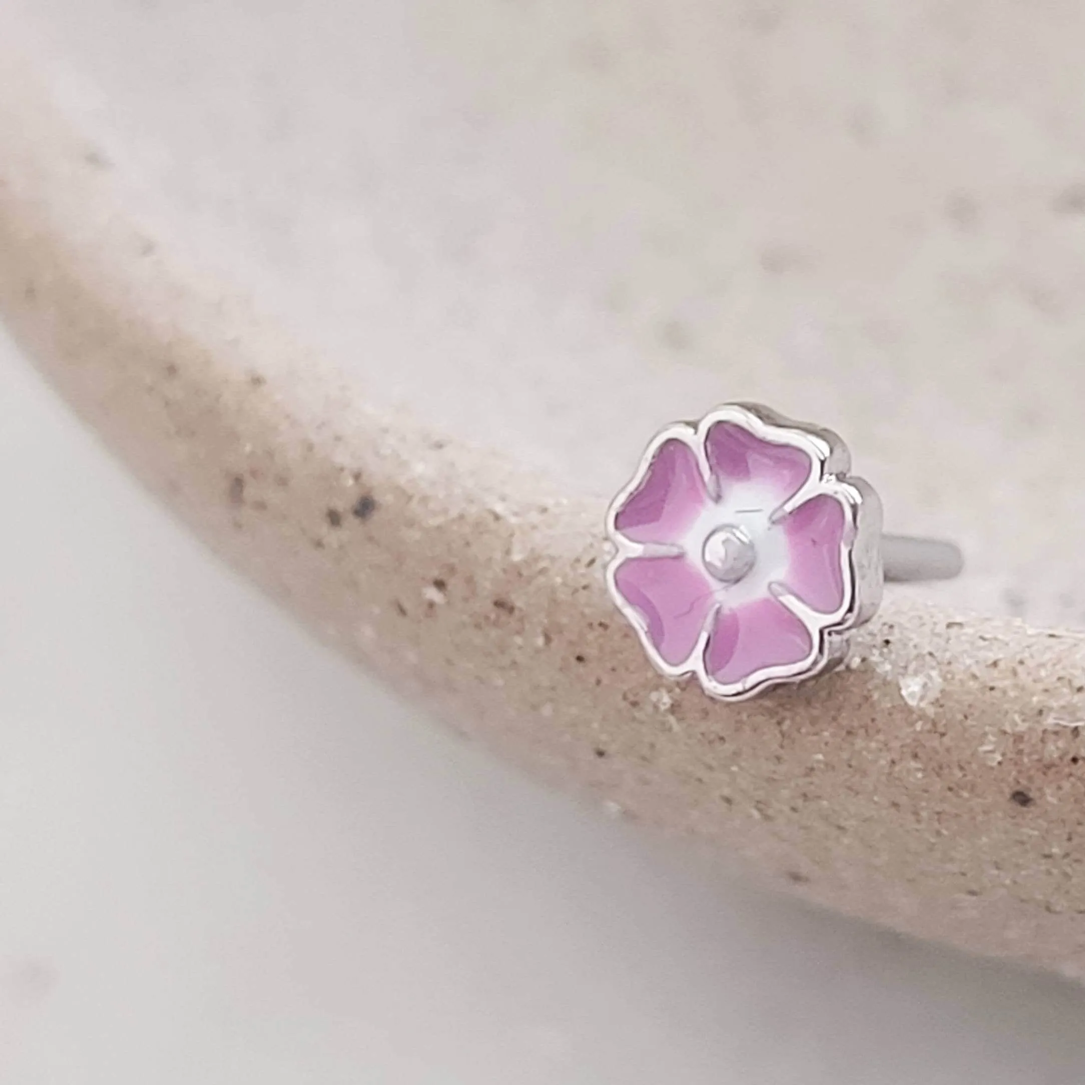 Poppy Nose Stud