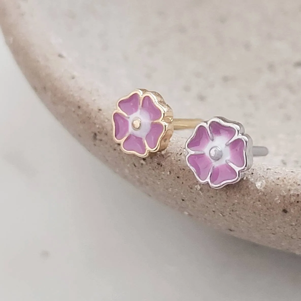 Poppy Nose Stud