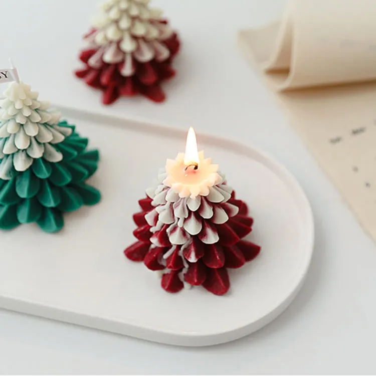 Tree Scented Candle | Red 3D Christmas Tree