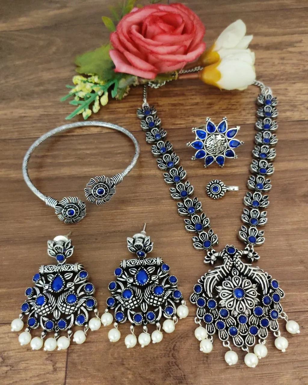 Women's Designer Oxidised Plated Pota Stone Necklace Set